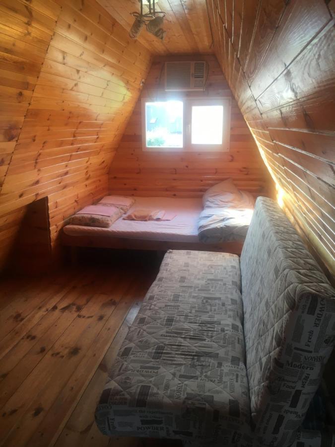 Номера В Деревянных Домиках Hotel Fontanka Exterior foto