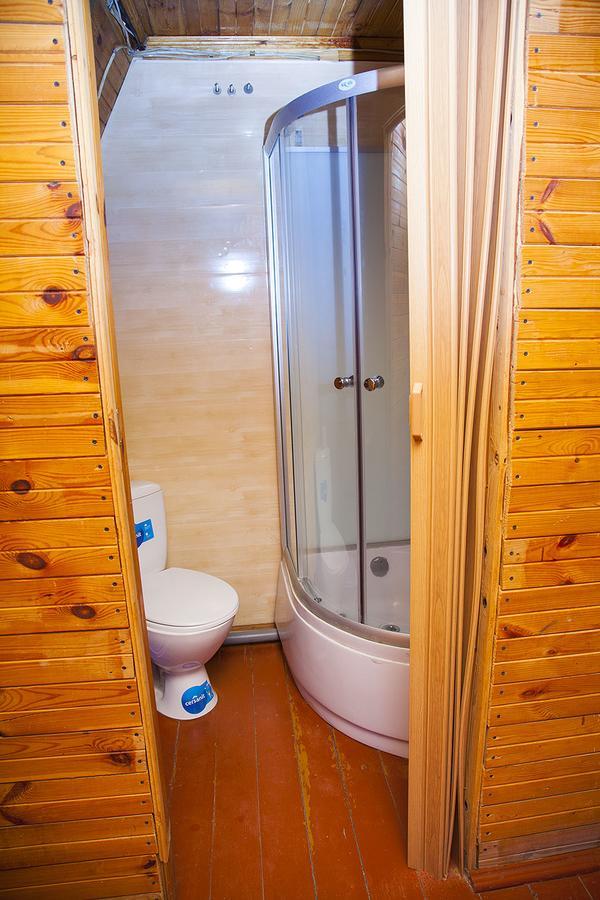 Номера В Деревянных Домиках Hotel Fontanka Exterior foto
