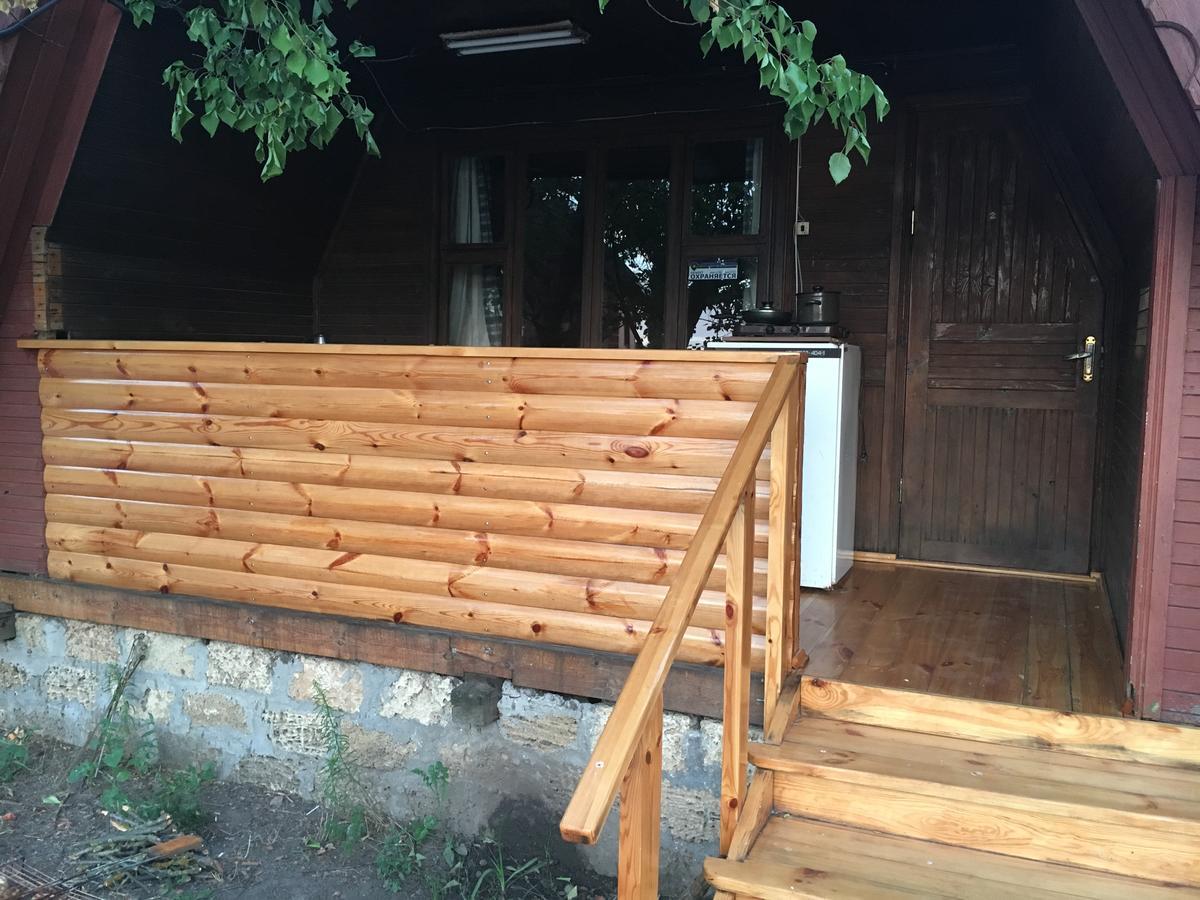 Номера В Деревянных Домиках Hotel Fontanka Exterior foto